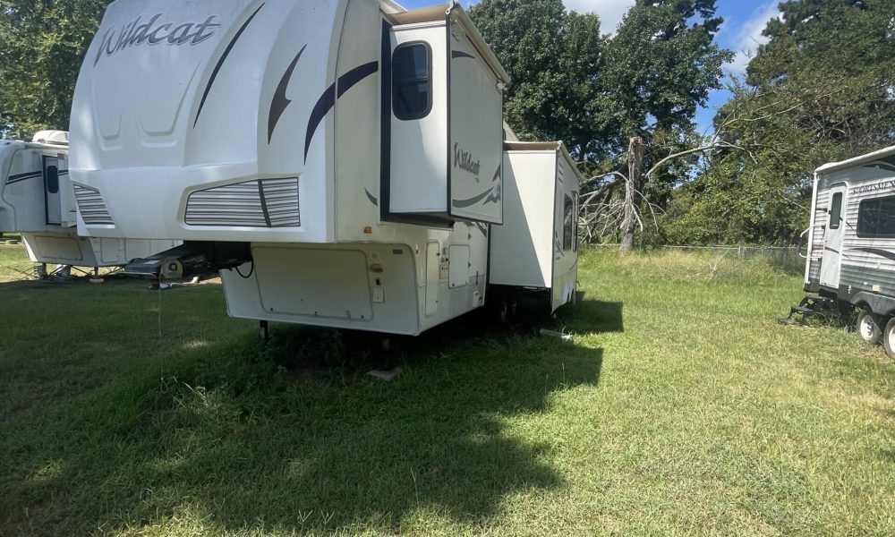 Jackson's Place RV Resort in Marshall